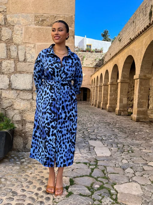 Alva Midi Shirt Dress In Bright Blue Leopard - Extended Sizing