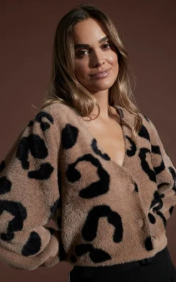 Bambino Cardigan In Black On Mocha Leopard