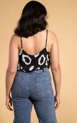 Birdie Cami Top In Oversized Mono Leopard