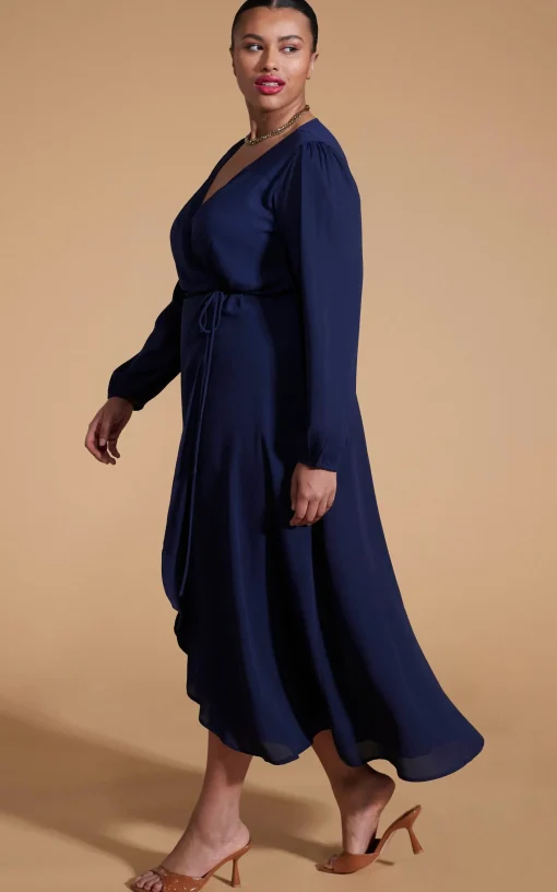 Jagger Maxi Dress In Navy - Extended Sizing