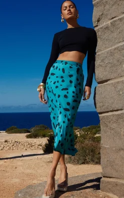 Renzo Skirt In Abstract Dot Black On Teal