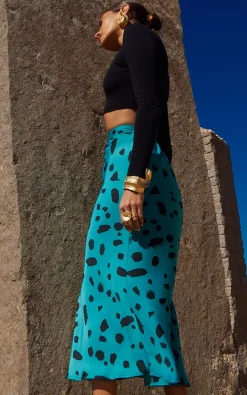 Renzo Skirt In Abstract Dot Black On Teal