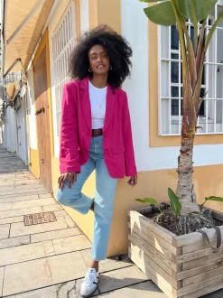 Tatiyana Linen Blazer In Raspberry